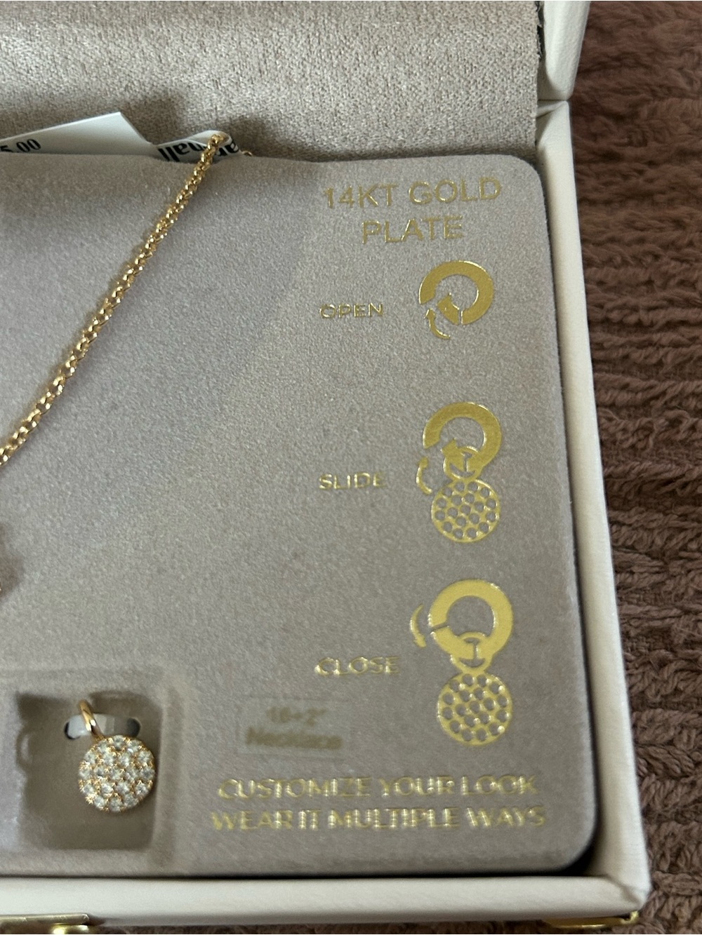 Necklace w/6 different interchangeable charms - NEW 16”+ pretty 2" drop in back - Picture 7 of 13